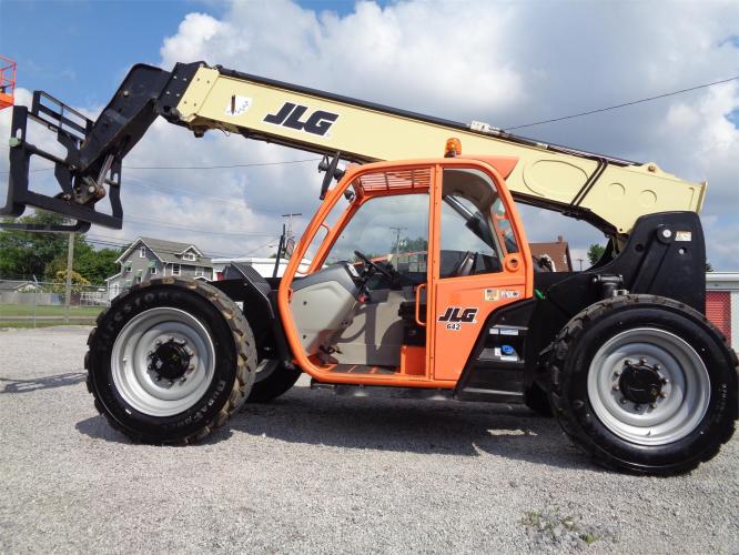 JLG 642