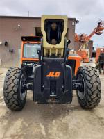 JLG 1055