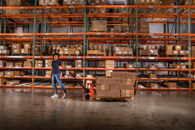 Toyota Manual Pallet Jack (5,500 LBS)