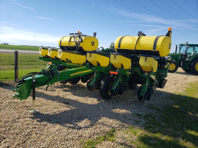 John Deere 1760