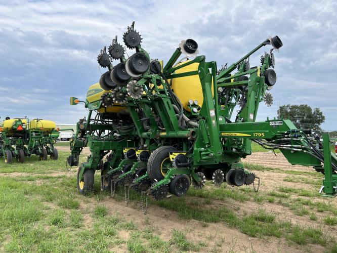 John Deere 1795