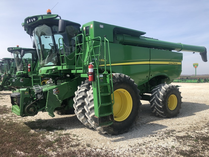 John Deere S680