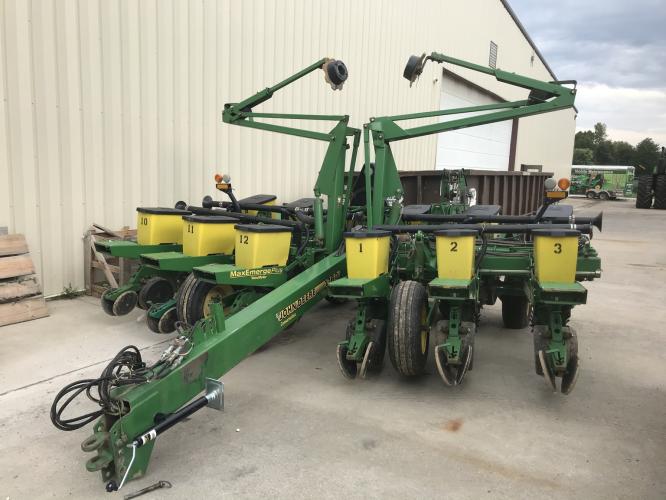 John Deere 1760