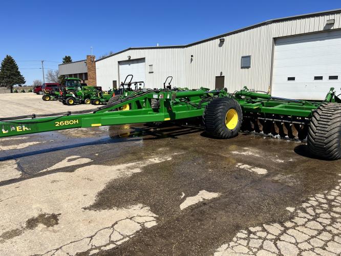 John Deere 2680H