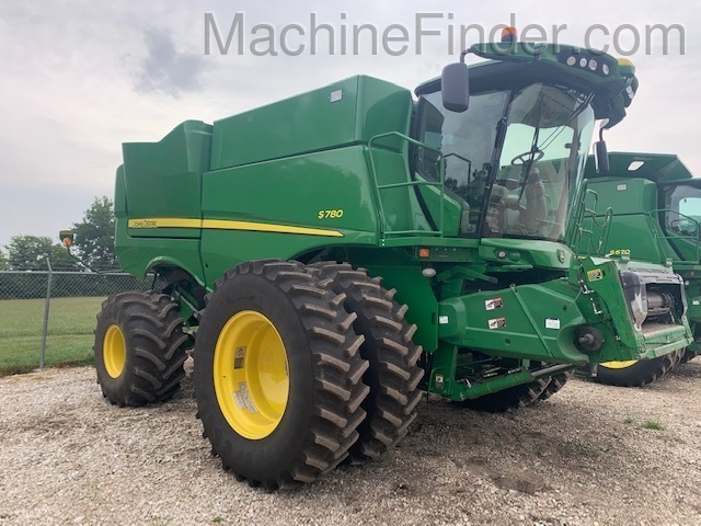 John Deere S780