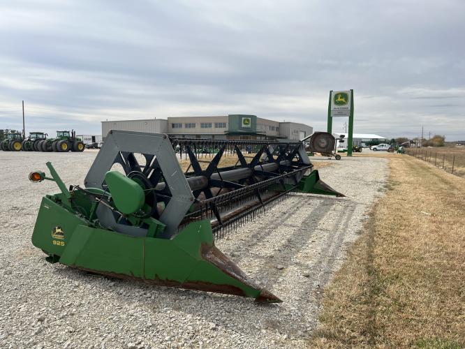 John Deere 925