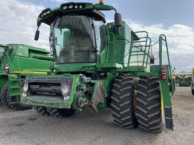 John Deere S680