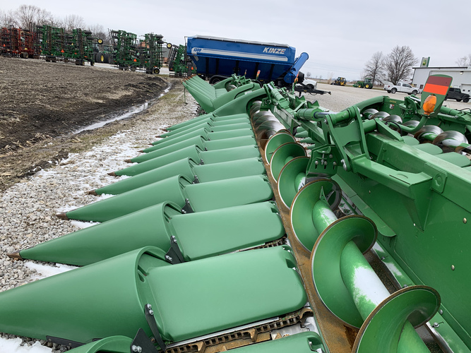John Deere 712FC StalkMaster