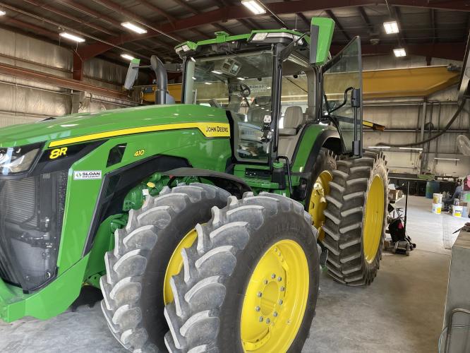 John Deere 8R 410