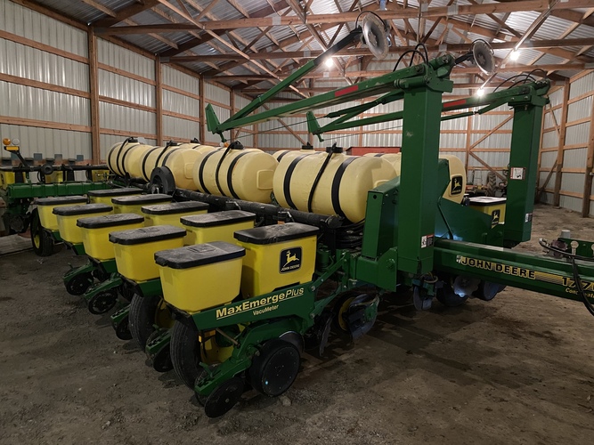John Deere 1770