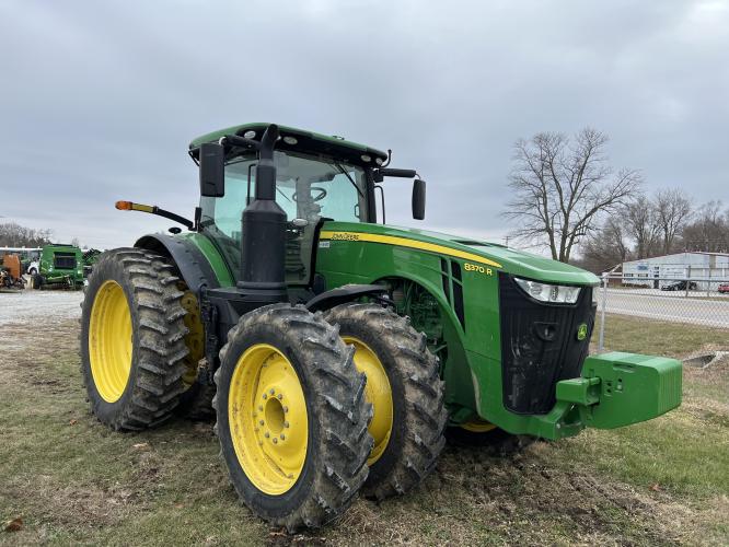 John Deere 8370R