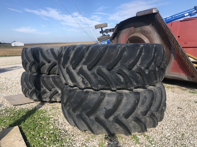 Firestone 650/65R38 DUALS