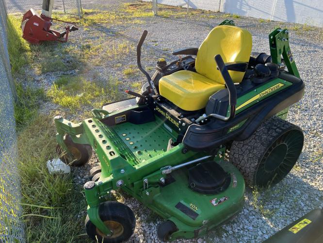 John Deere Z915E