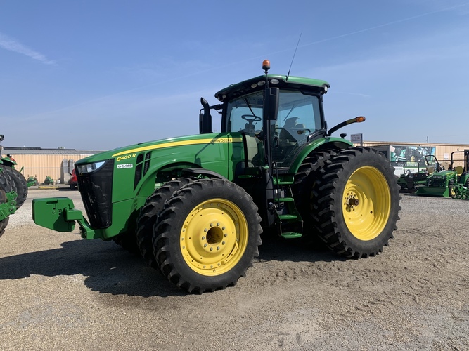 John Deere 8400R
