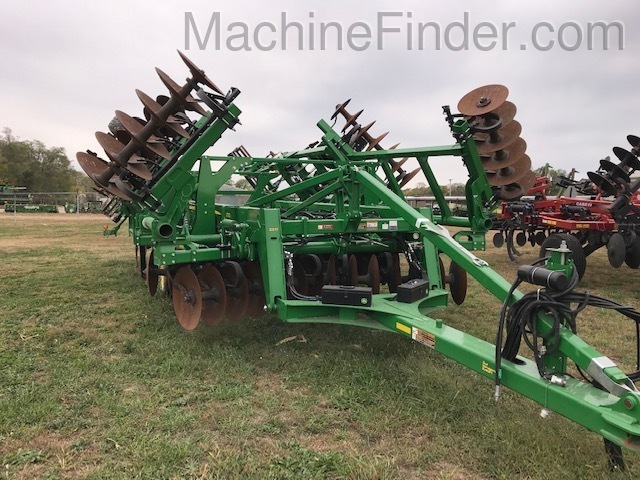 John Deere 2730