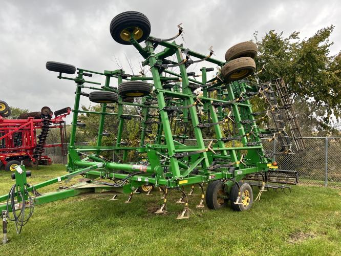 John Deere 2210 LL