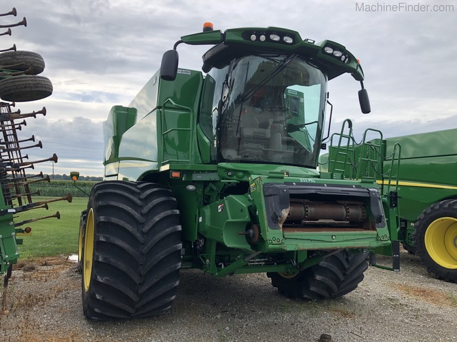 John Deere S790