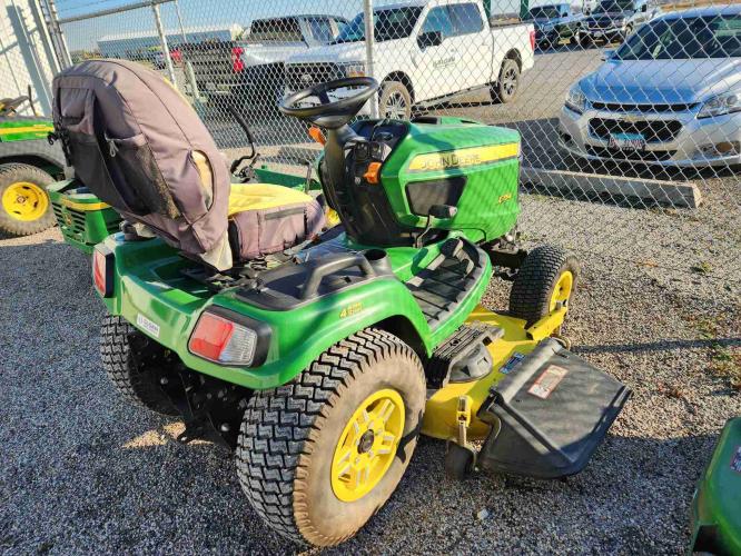 John Deere X754