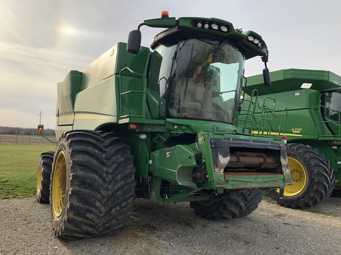 John Deere S790