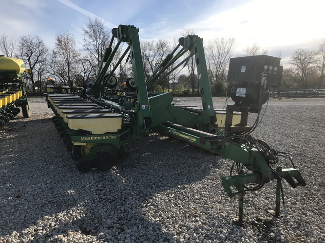 John Deere 1770