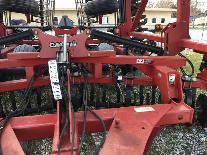 Case Ih 330