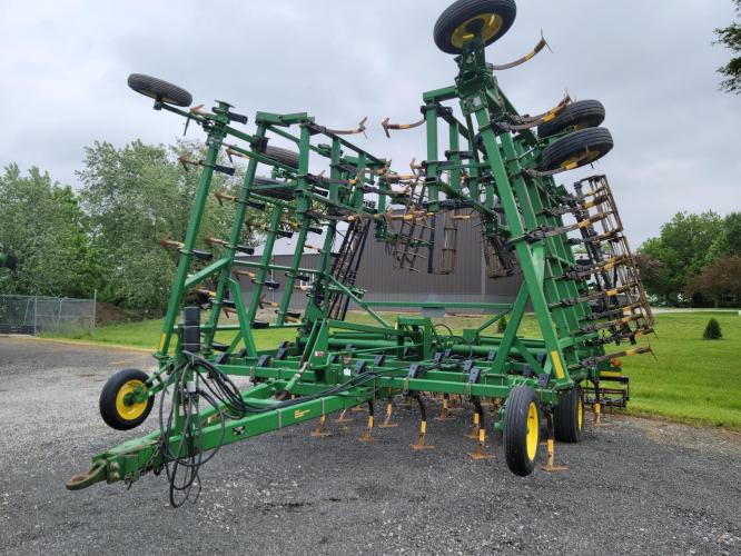 John Deere 980