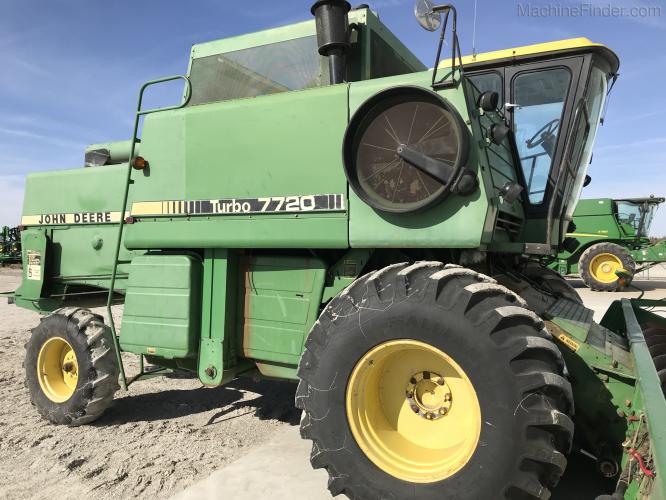John Deere 7720