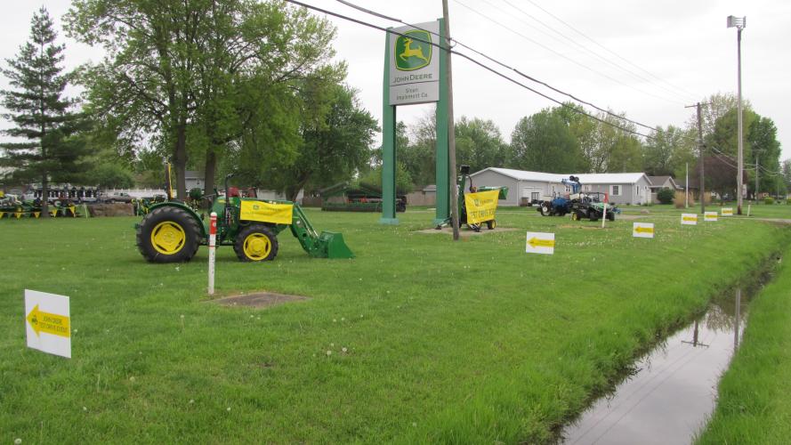 Virden, IL Agricultural Equipment Sloan Implement