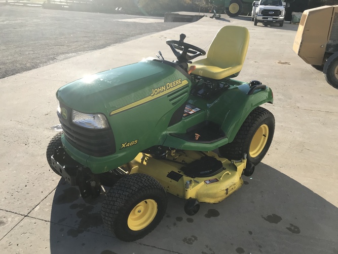 John Deere X485