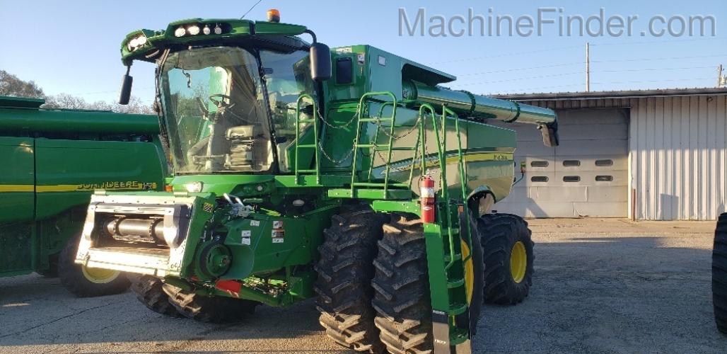 John Deere S780