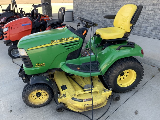 John Deere X485