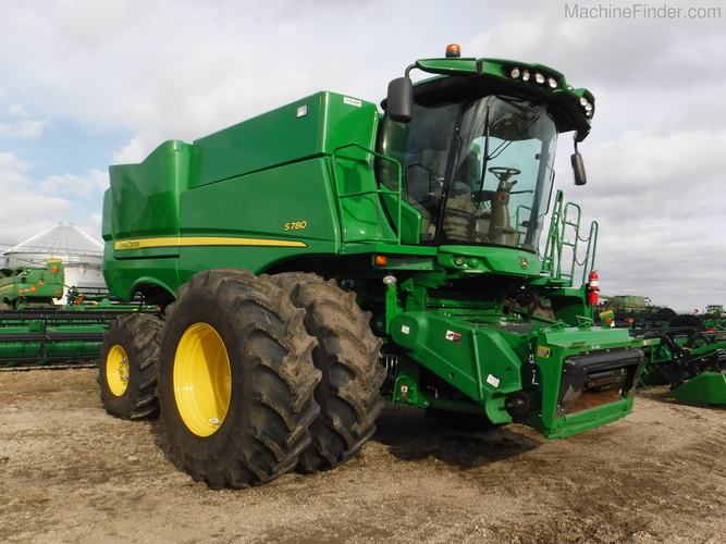 John Deere S780