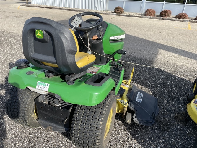 John Deere X320