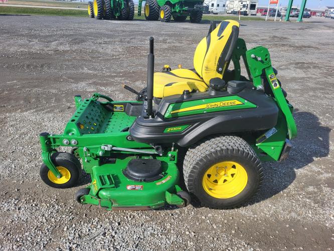 John Deere Z930M
