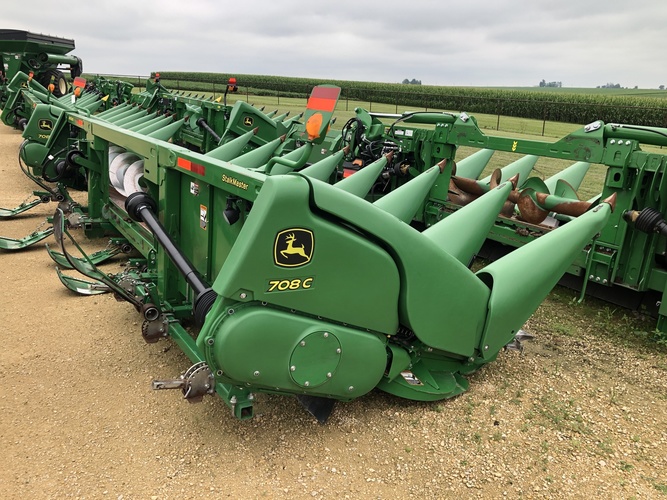 John Deere 708C