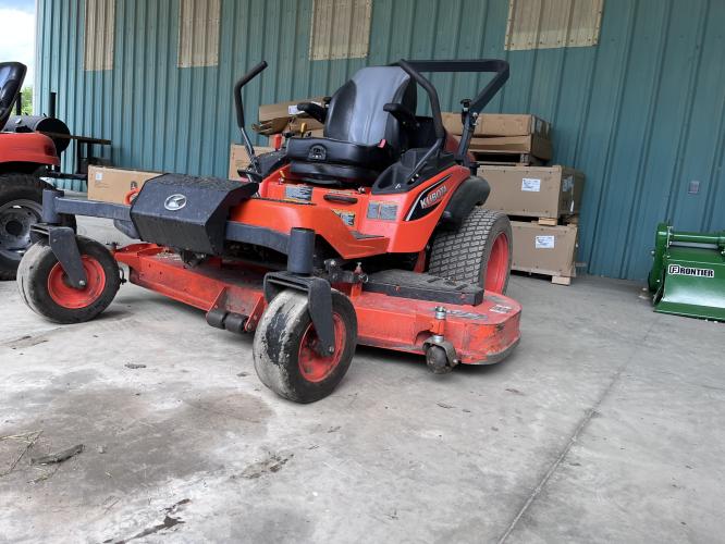 Kubota T2080