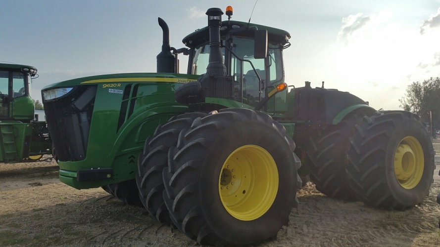 John Deere 9620R