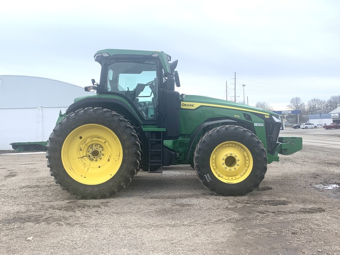 John Deere 8R 370