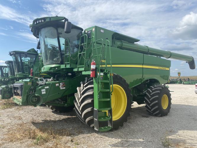 John Deere S780