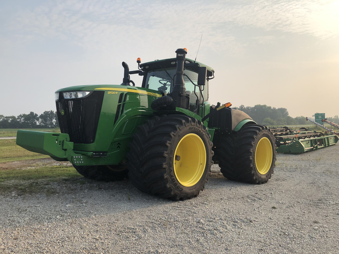 John Deere 9520R