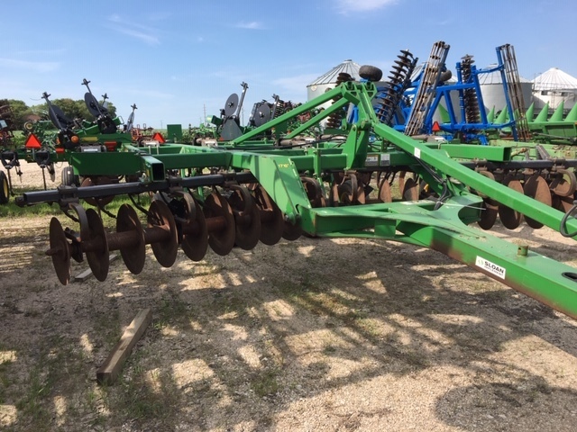 John Deere 512