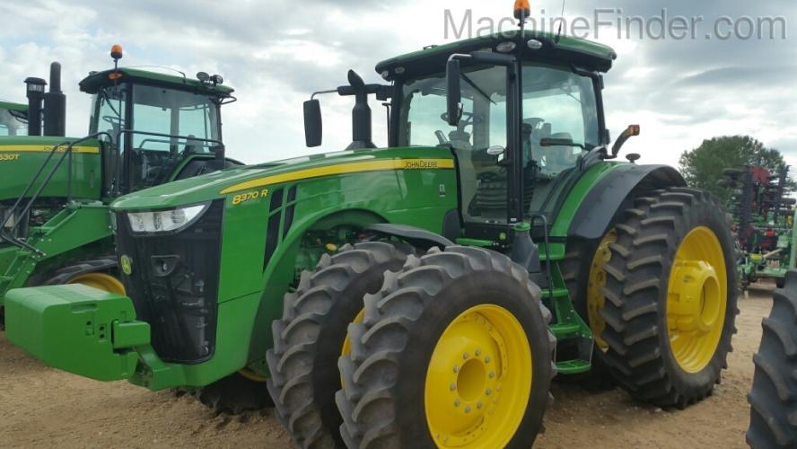 John Deere 8370R