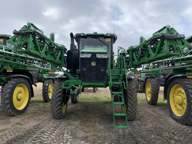John Deere 412R