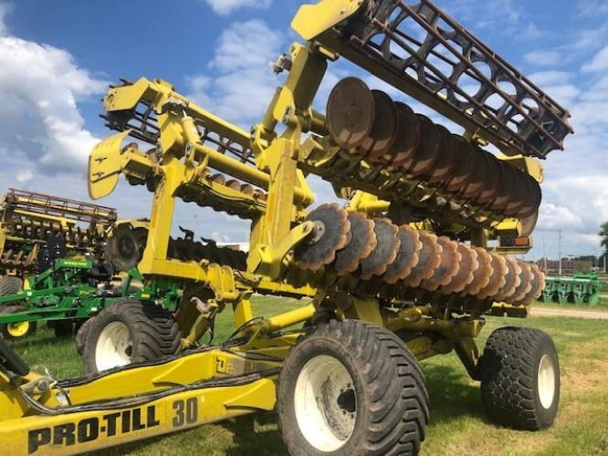 Degelman PRO-TILL