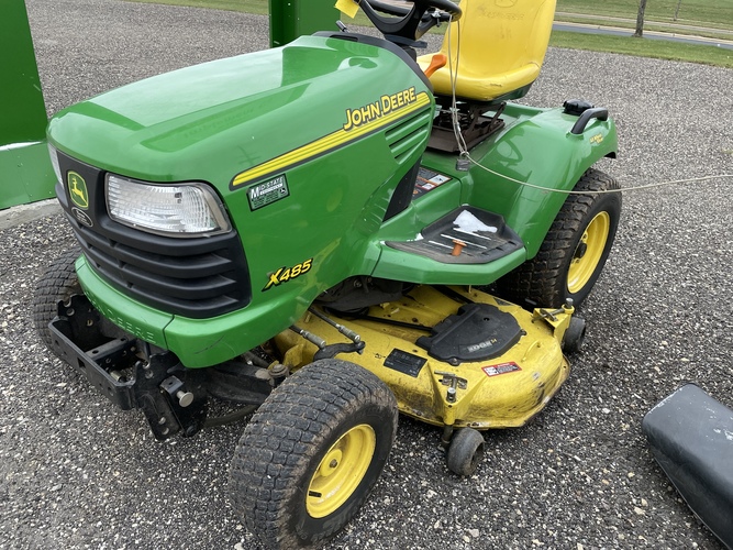 John Deere X485