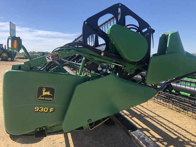John Deere 930F