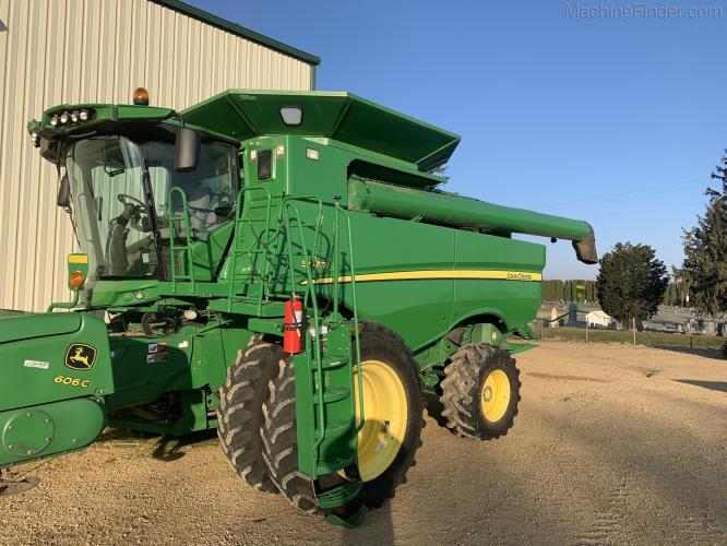 John Deere S670