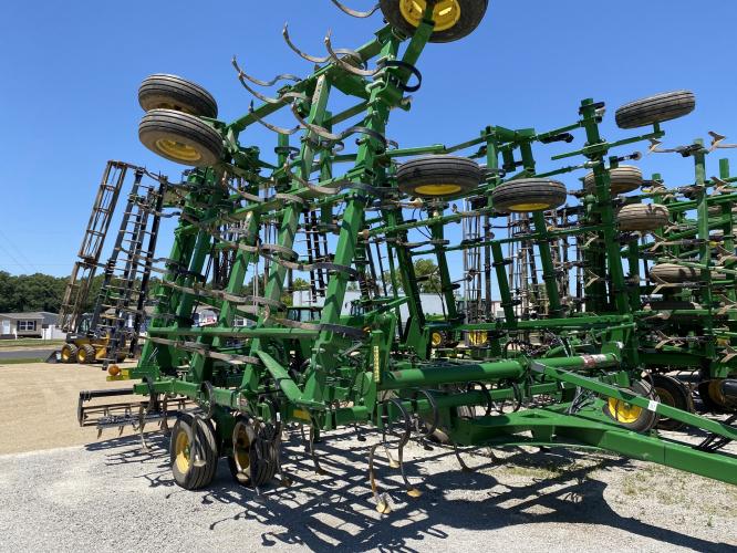 John Deere 2210 LL
