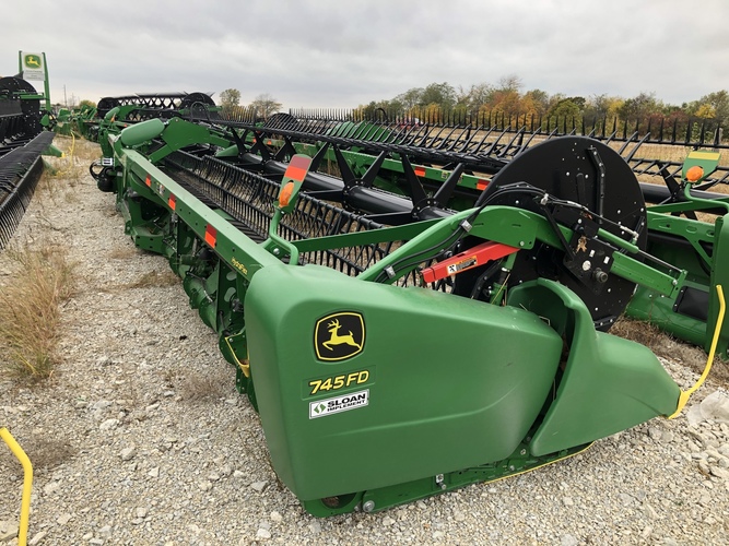 John Deere 745FD