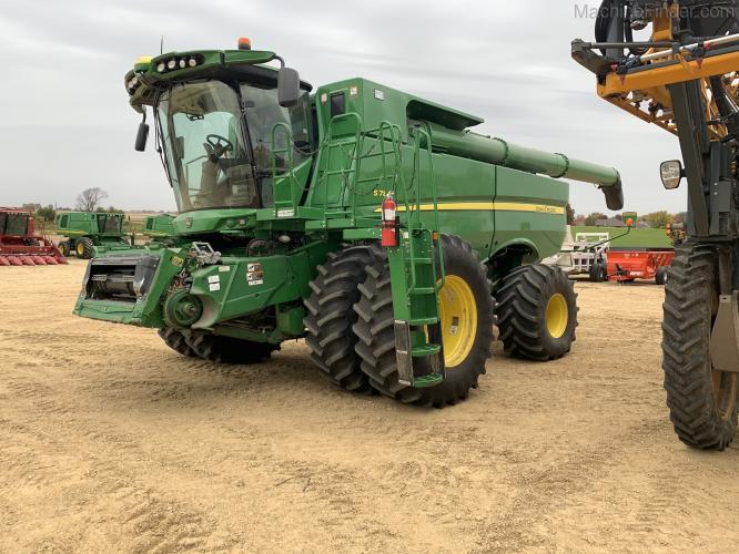 John Deere S780